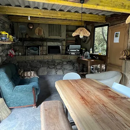 Petit Chalet En Pleine Nature Avec Acces Riviere