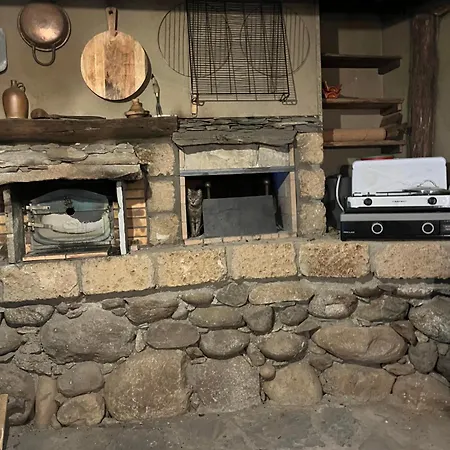 Ubytování v soukromí Petit Chalet En Pleine Nature Avec Acces Riviere Venaco (Corsica)